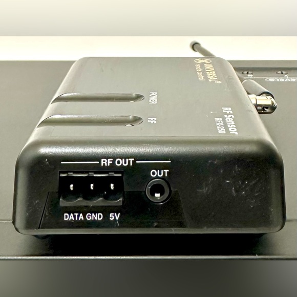 Universal Remote Control MSC-400 Master System Controller w/ RFX-250 RF Sensor - Picture 9 of 17